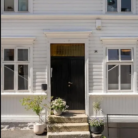 Apartman Centrally Located In *